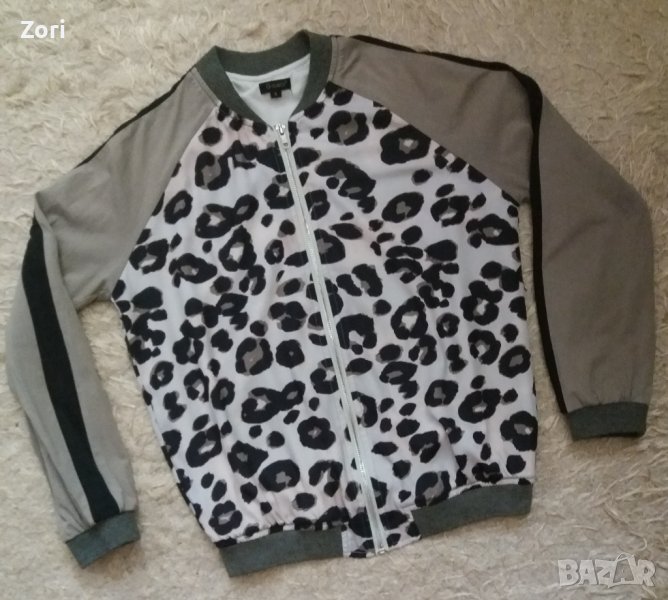 СТРАХОТНО тъничко дамско якепот текстил (плат) с леопардов принт и на гърба, снимка 1