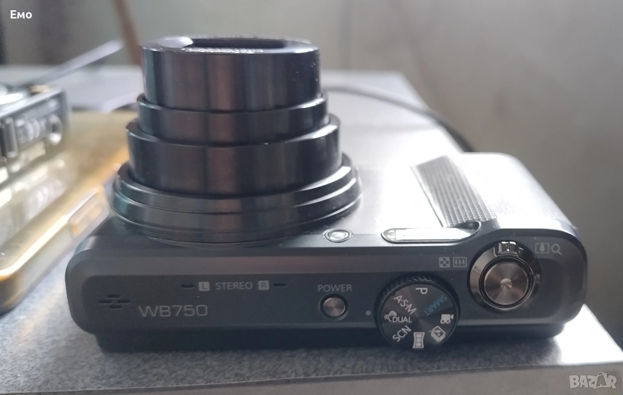 Цифров фотоапарат Samsung WB750, снимка 1