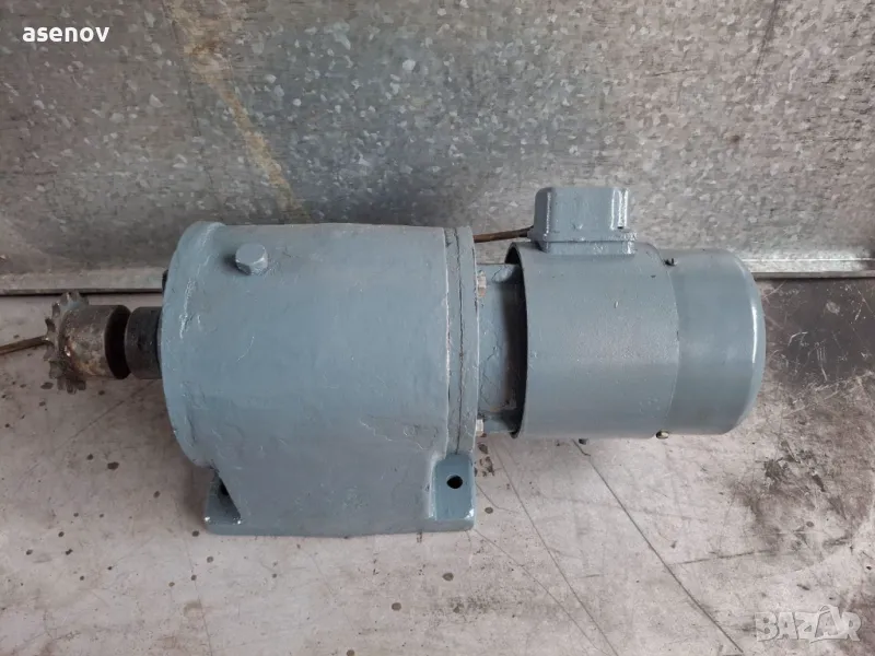 редуктор, снимка 1