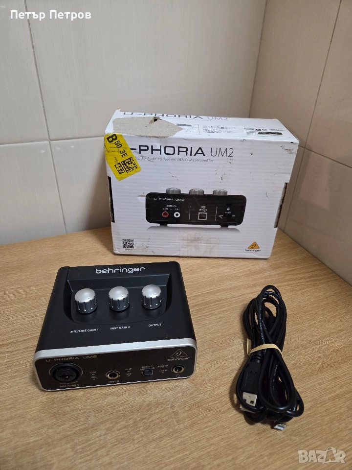 Behringer UM2 USB аудио интерфейс, черен, 48 kHz, 1 XLR комбиниран вход, 1 1/4" изход за слушалки , снимка 1