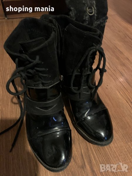 Уникални боти, снимка 1