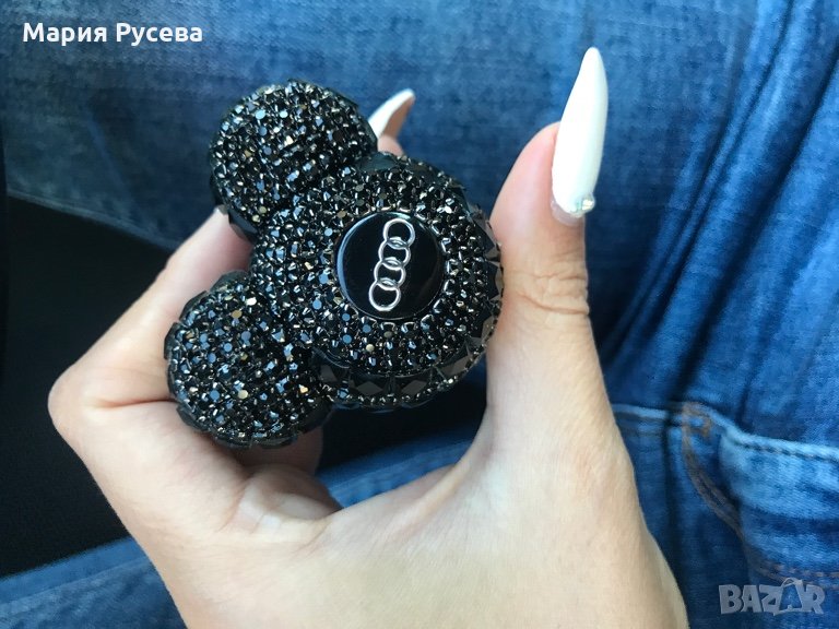 Ароматизатор за кола с камъни AUDI BMW Mercedes Swarovski Мики Маус  , снимка 1