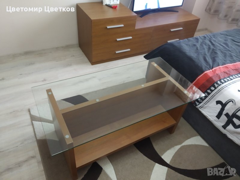 Холна маса цвят орех, снимка 1