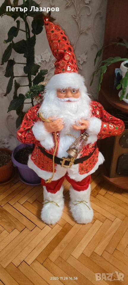 Хо,хо,хо- Дядо Коледа ( 90см) , който чака да бъде подарен , снимка 1