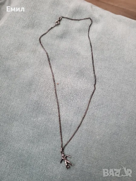 Антикварно сребърно синджирче с футболист, снимка 1