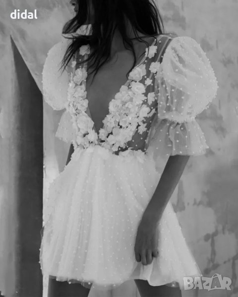 Изумителна рокля с перли и релефни цветя , снимка 1
