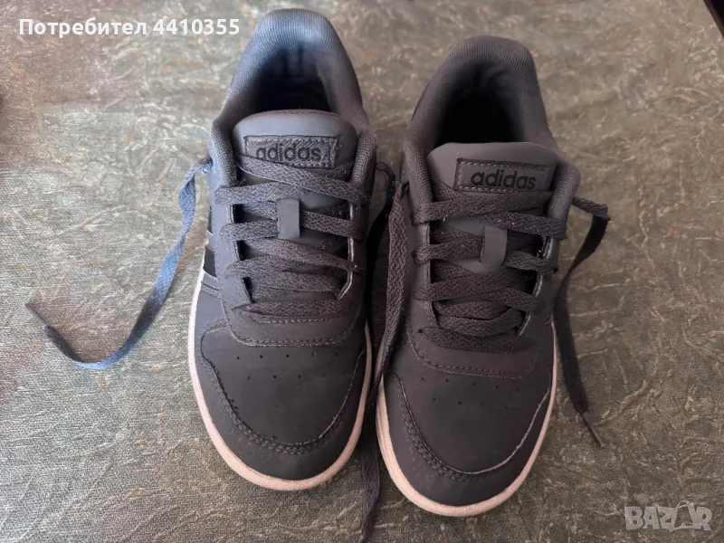 маратонки adidas, снимка 1