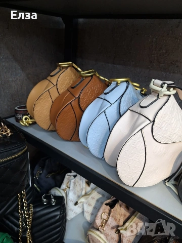 Дамски чанти Dior, снимка 8 - Чанти - 41001311
