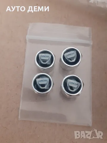 Качествени черни изцяло кожени възглавнички ,калъфи и капачки Дачиа, снимка 4 - Аксесоари и консумативи - 49413925