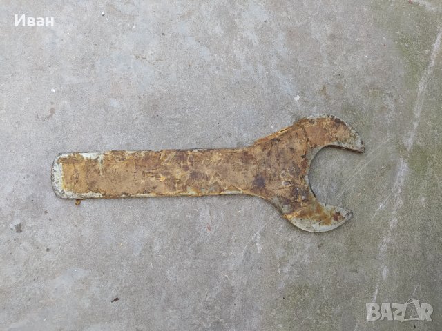 №70 гаечен ключ от старият материал, снимка 1 - Ключове - 23591181