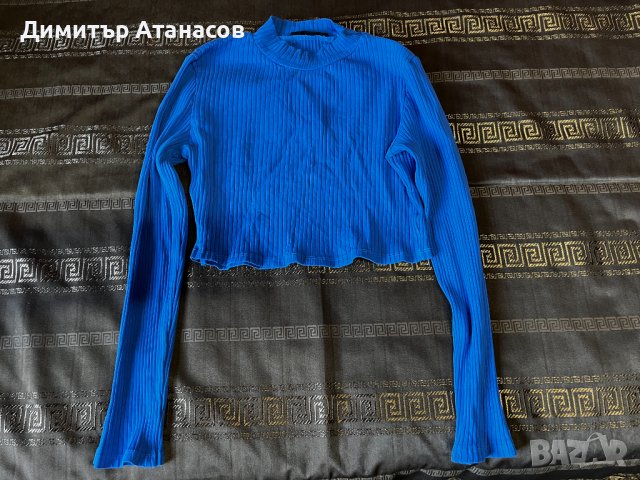Дамски пуловер къс, снимка 1 - Блузи с дълъг ръкав и пуловери - 43007157