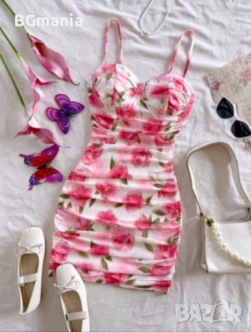 Рокля с цветя рози и презрамки мрежеста нежна и романтична размер М, снимка 5 - Рокли - 50867532