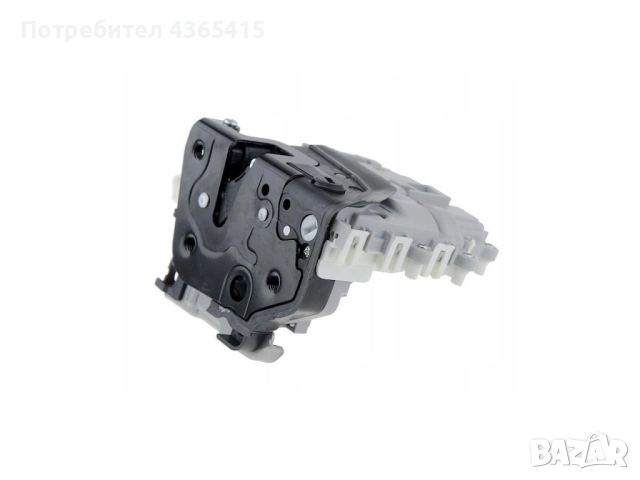 Брава за задна дясна врата за Audi A5 F5 (2016-2024) 8X0839016, снимка 4 - Части - 52331221