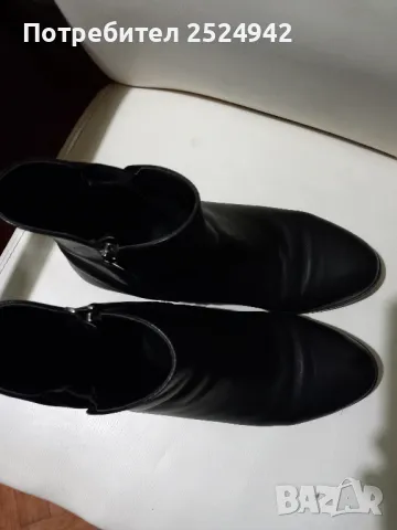 Дамски боти , снимка 2 - Дамски боти - 49766473