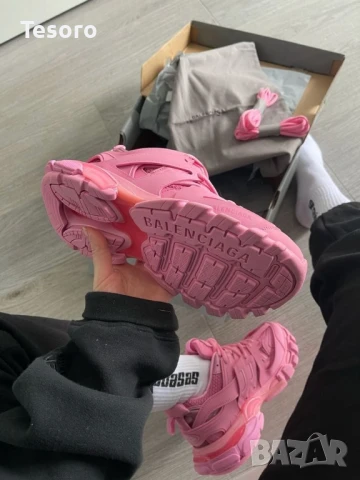 Balenciaga Track 🩷, снимка 7 - Маратонки - 50964280