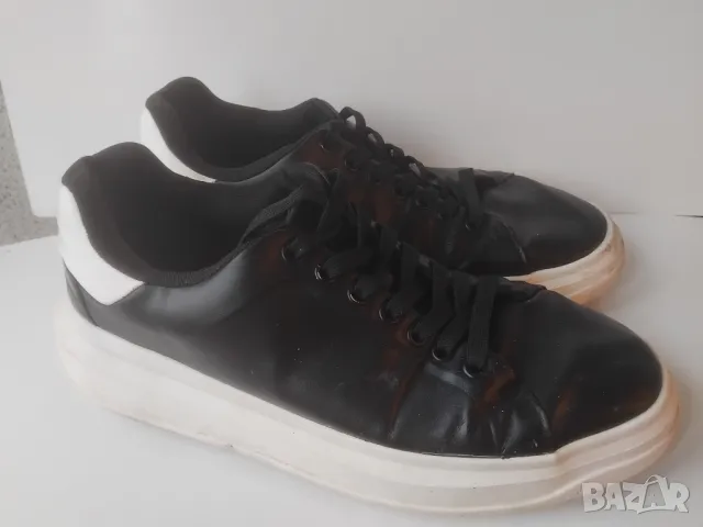 Bershka оригинални мъжки спортни обувки, номер 44, снимка 5 - Спортни обувки - 48999348