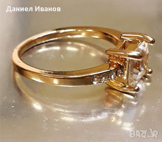 Златен пръстен 18к бяло злато със сапфир, снимка 4 - Пръстени - 28257560