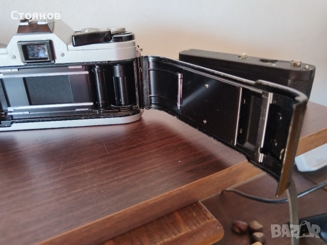 Canon AE-1  Japan, снимка 7 - Фотоапарати - 48639255