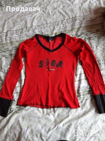 Червена блузка спортна, снимка 1 - Блузи с дълъг ръкав и пуловери - 28307302