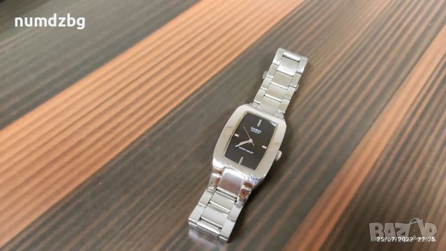 Часовник casio унисекс метален корпус, снимка 6 - Дамски - 37498853