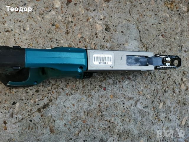 Makita акумулаторен пистолет за види, снимка 5 - Винтоверти - 26353764