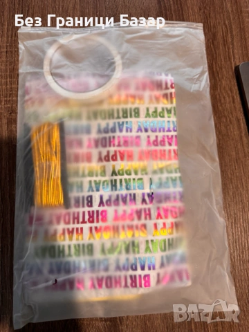 Нова Декоративна хартия за опаковане на подаръци 50x70 см – микс дизайни със златен ефект, снимка 3 - Други - 53176703