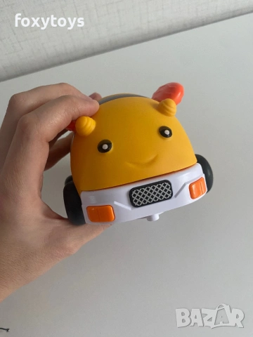 Радиоуправляема кола Пчеличка, снимка 10 - Коли, камиони, мотори, писти - 53047147