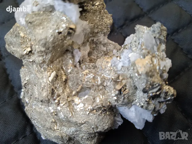 №233,Пирит,Марказит,Галенит,, снимка 3 - Декорация за дома - 49034337