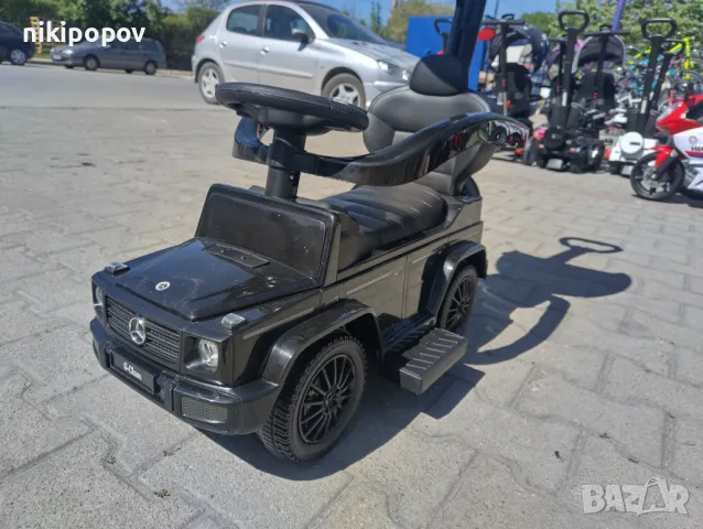 MERCEDES Кола за яздене с дръжка и сенник Mercedes-benz G350d черен, снимка 4 - Коли, камиони, мотори, писти - 47877423