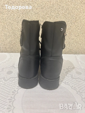 Боти 32 номер, снимка 6 - Детски боти и ботуши - 53297466