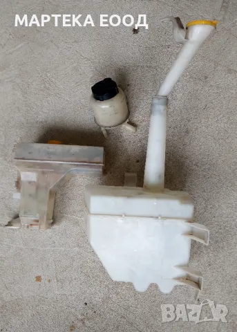 Разширителни съдове Nissan Xtrail 2.5i, 2003г, Т30, снимка 2 - Части - 48864369