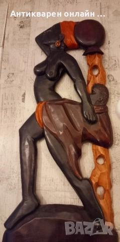 африкански дървени фигури за стена