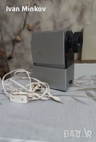 Диапроектор модел ДМ-4Т , снимка 3 - Антикварни и старинни предмети - 44003762