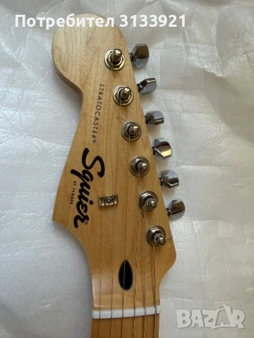 Fender Squier Sonic Stratocaster Left Hand, снимка 3 - Китари - 53097157
