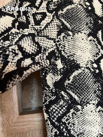 Дамска блуза, топ със змийски принт, снимка 2 - Блузи с дълъг ръкав и пуловери - 44131005