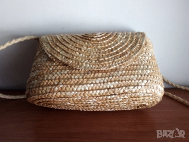 Сламена чанта, малка, снимка 3 - Чанти - 51818294