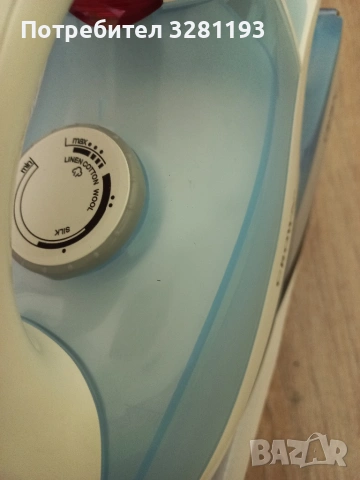 ЧИСТО НОВА ютия Crown с керамична плоча, снимка 4 - Ютии - 53199220