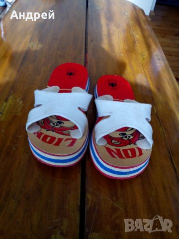 Стари джапанки Sofia Mitshukoshi, снимка 2 - Антикварни и старинни предмети - 27439768