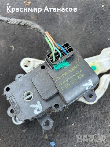 830972. Моторче клапа парно дясна за Шевролет каптива. 2006-2011г