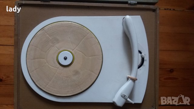 Грамофон - куфар