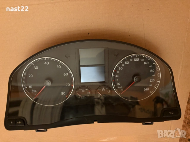 Километраж за Фолксваген Голф 5/VW GOLF 5 1.6 102 к.с