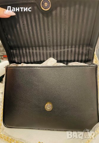 Victoria's Secret Pebbled V-Quilt Street чанта през рамо Chain Strap Purse MSRP

, снимка 2 - Чанти - 43930432