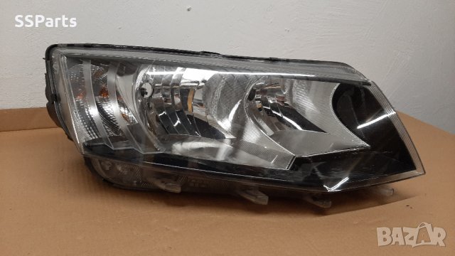 Skoda Oktavia 2015г - десен фар, снимка 2 - Части - 37140834