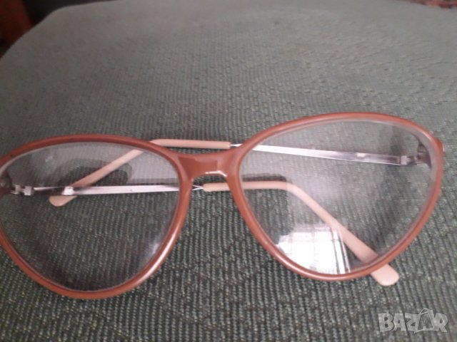Дамски рамки за диоптрични очила, снимка 2 - Слънчеви и диоптрични очила - 26538986