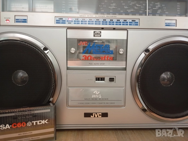 Радиокасетофон JVC M70L Boombox Ghettoblaster jvc rc m70l, снимка 2 - Радиокасетофони, транзистори - 52885755