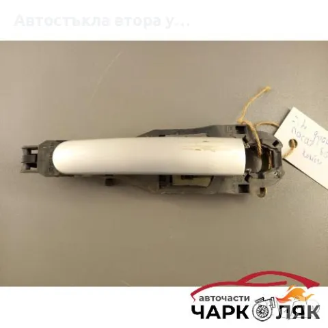 Дръжка врата задна лява Фолксваген Пасат Б5 (сива), снимка 1