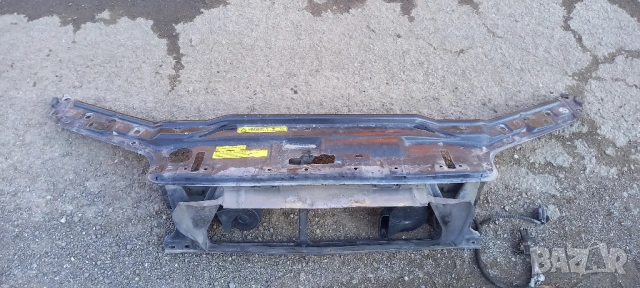 Маска за Volvo V70 II (2000-2007)