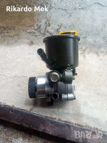 хидравлична помпа за Мазда примаси 2.0 