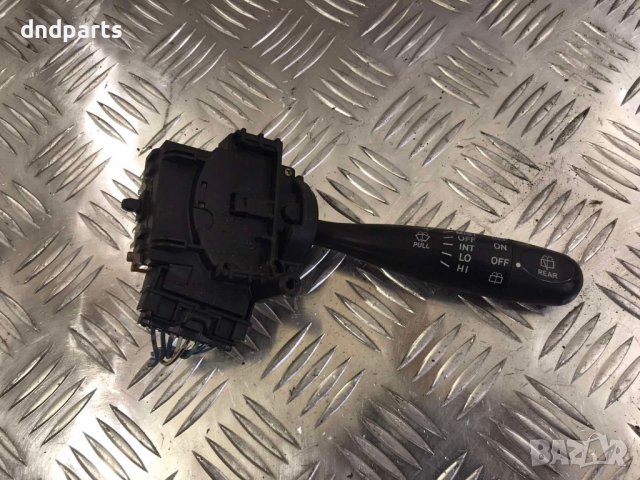 Лостче чистачки Toyota Yaris Verso,2004г.