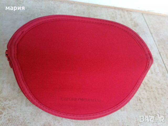 Оригинален калъф за слънчеви очила Emporio Armani, снимка 4 - Слънчеви и диоптрични очила - 33473800